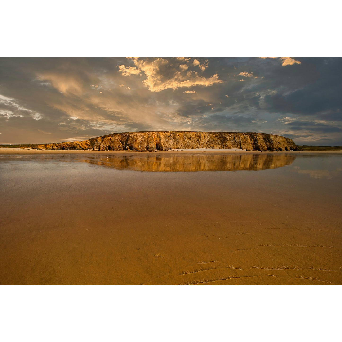 Plage de Kerloc'h - Golden Reflections at Low Tide