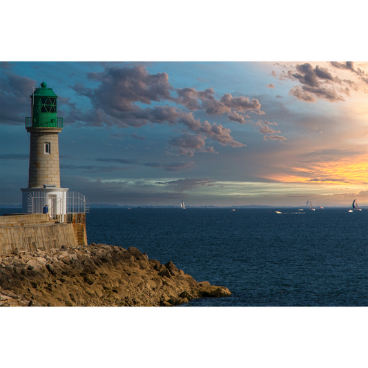 Lighthouse at Le Croisic – Sunset over the Atlantic Ocean